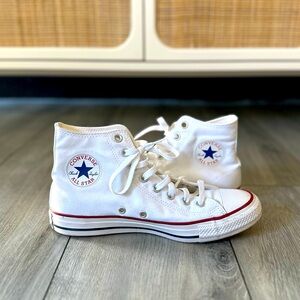 Converse Chuck Taylor All Star Canvas Unisex High Top Shoe Women 9.5, Men 7.5